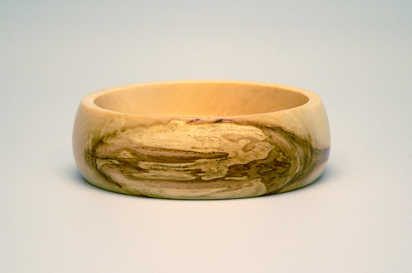 Side of pallet wood bowl