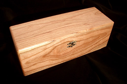 The front of the burr box.